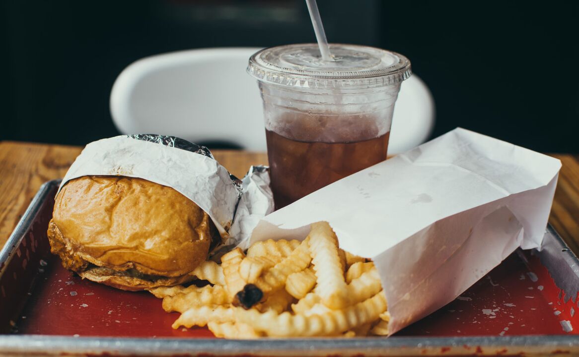 La comida chatarra como causa de la diabetes. 